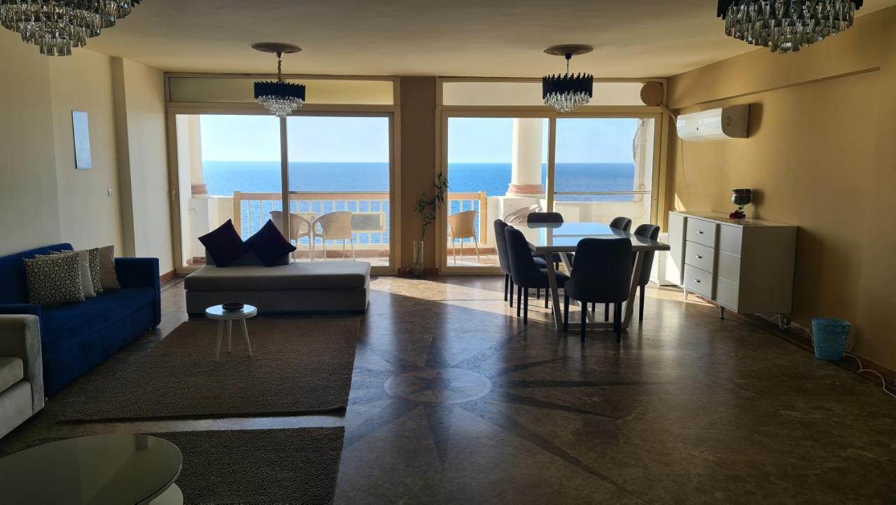 Апартаменты Midpoint Sea View - Families Only Александрия Экстерьер фото