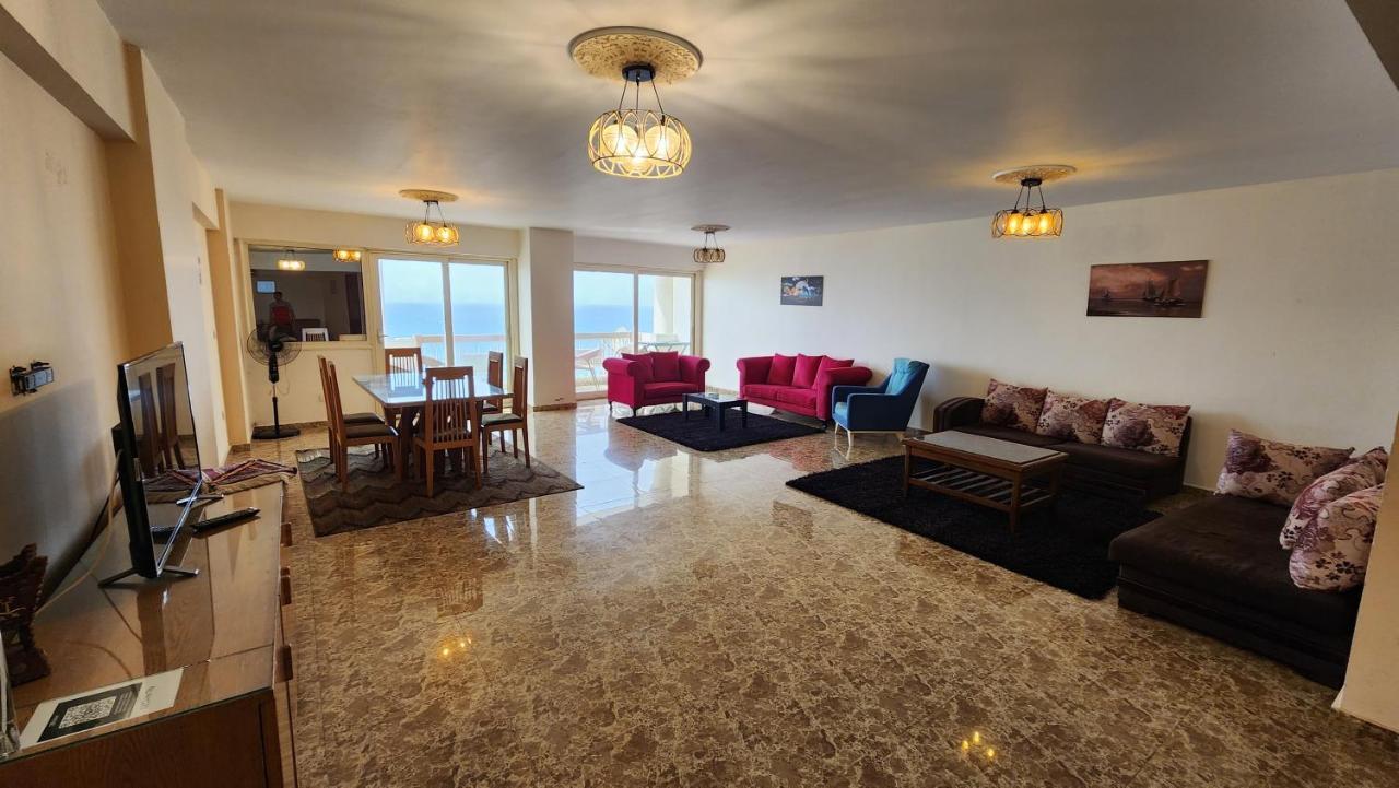 Апартаменты Midpoint Sea View - Families Only Александрия Экстерьер фото