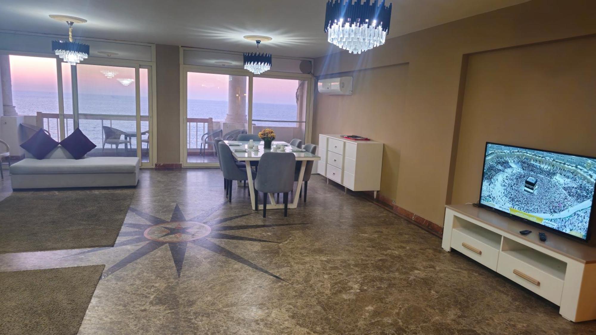 Апартаменты Midpoint Sea View - Families Only Александрия Экстерьер фото